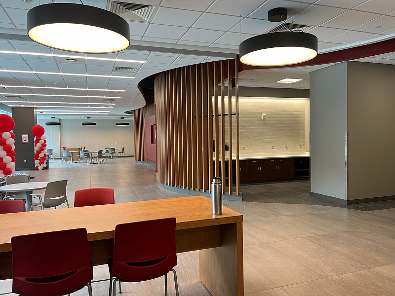 lobby study space 2 A large new informal learning space is now open in the Health Sciences and Dunlap buildings.